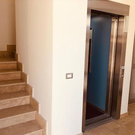 Fco Luxury Apartments 피우미치노 외부 사진