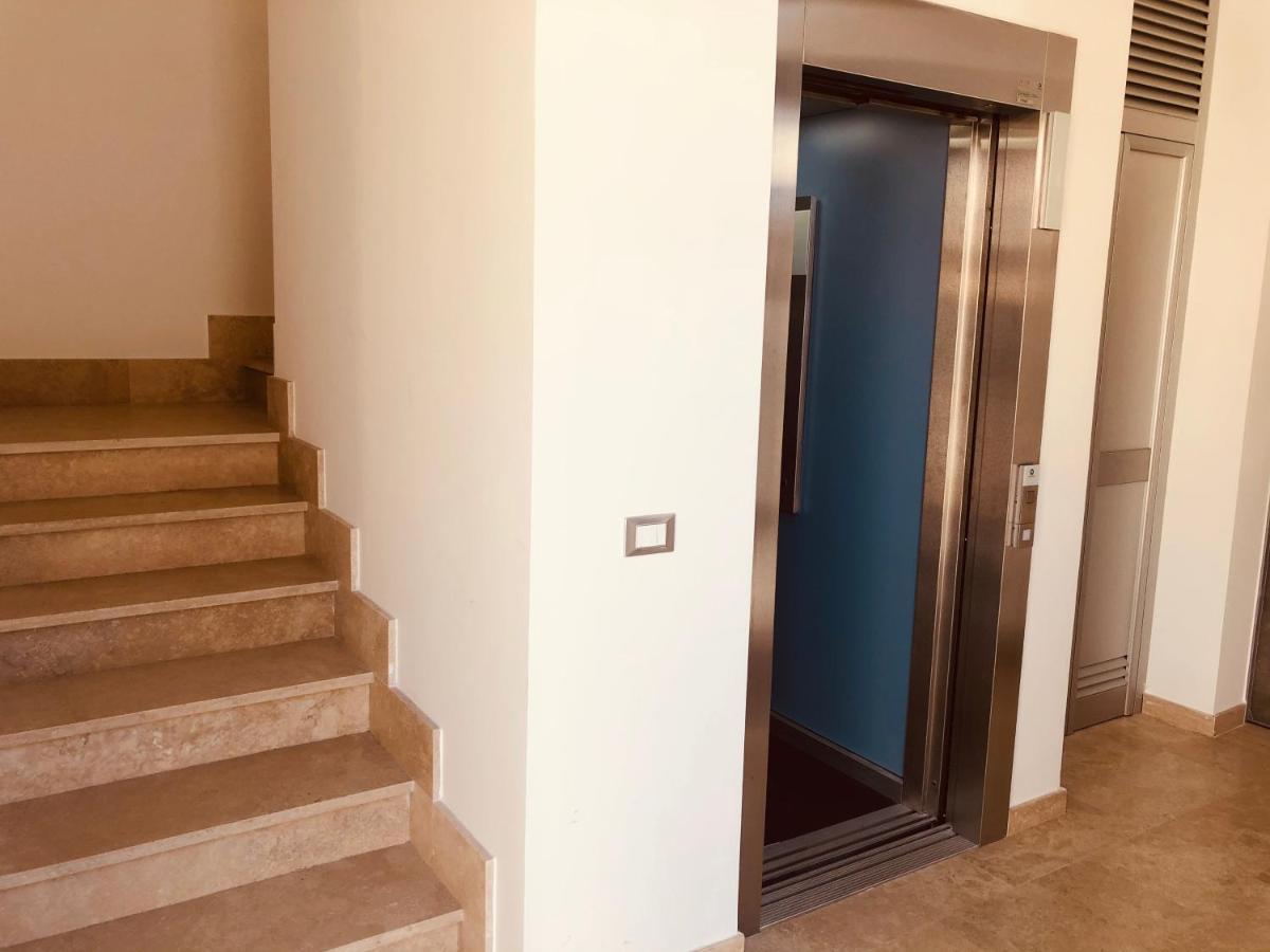 Fco Luxury Apartments 피우미치노 외부 사진
